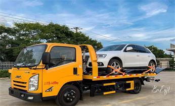 《24小時(shí)車輛救援專家的保障 —— 疏附縣專業(yè)汽車開(kāi)鎖搭電救援服務(wù)》